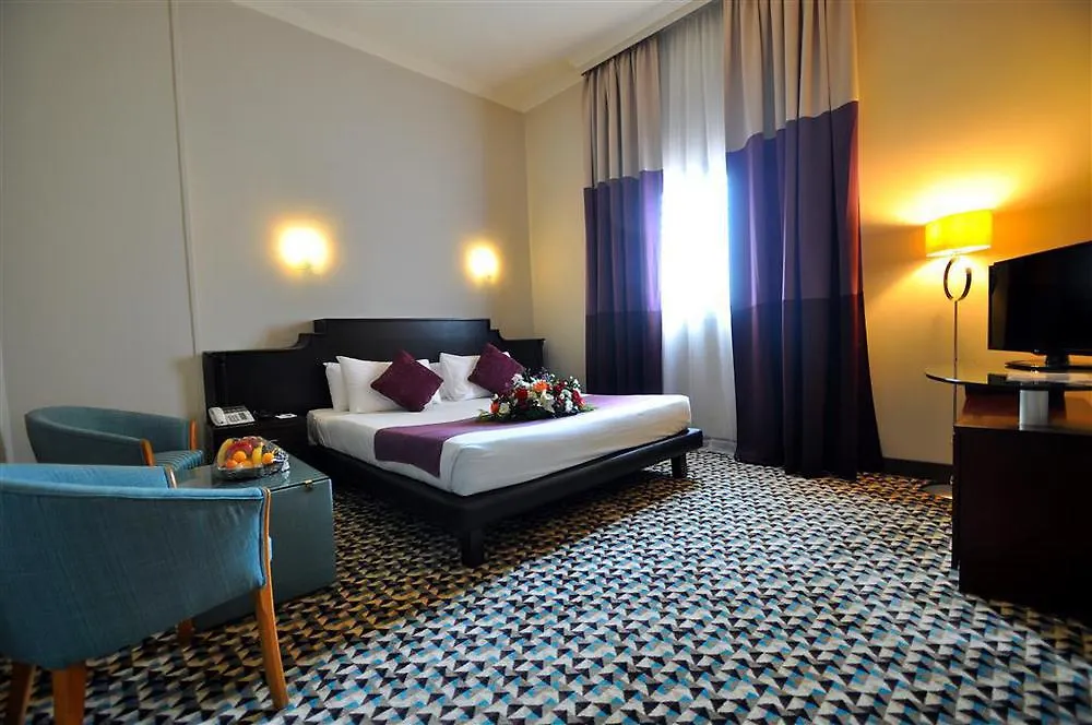 Golden Tulip Hotel Dżedda 3*,