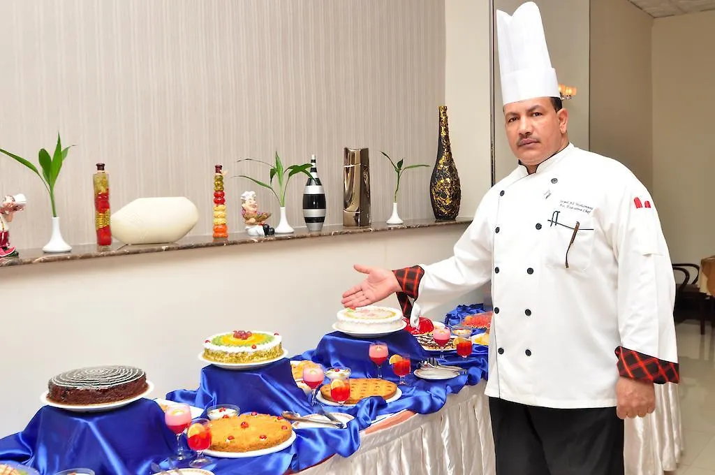 Golden Tulip Hotel جدة 3*,